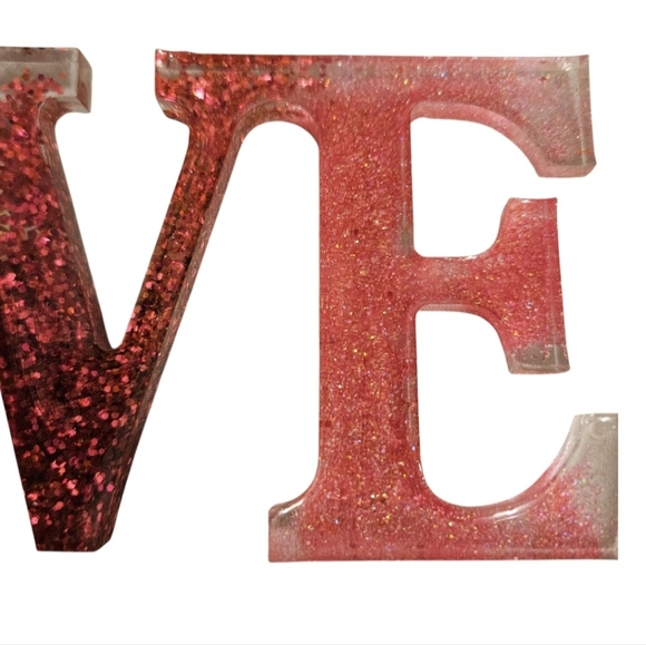 Handmade Resin Pink Glitter LOVE Sign glitter pink Fluid Art Valentine's Day - Picture 5 of 16